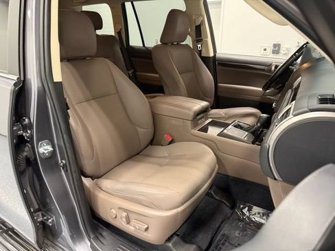 Used 2022 Lexus GX 460 Premium AWD/4WD image 45