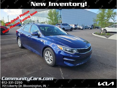 Used 2017 Kia Optima LX FWD image 1