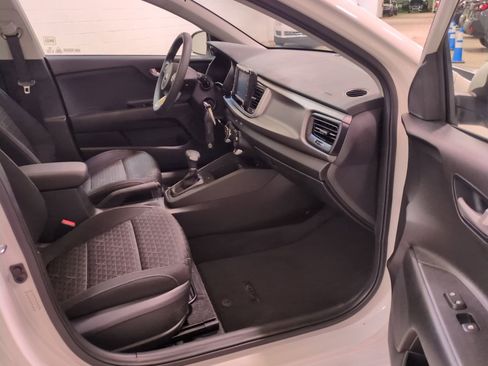 Used 2020 Kia Rio S image 10