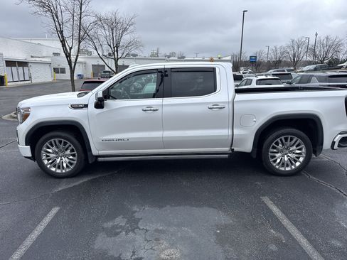 Used 2019 GMC Sierra 1500 Denali w/ Denali Ultimate Package image 7