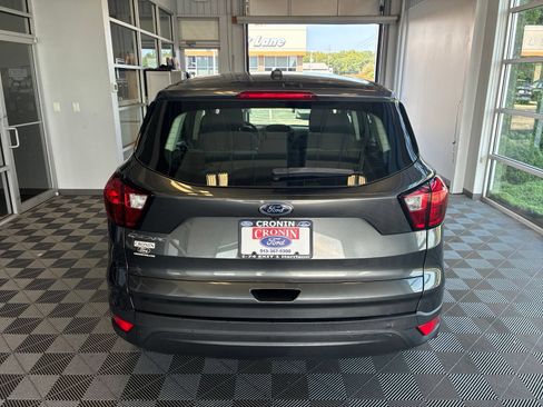 Used 2019 Ford Escape S FWD image 5