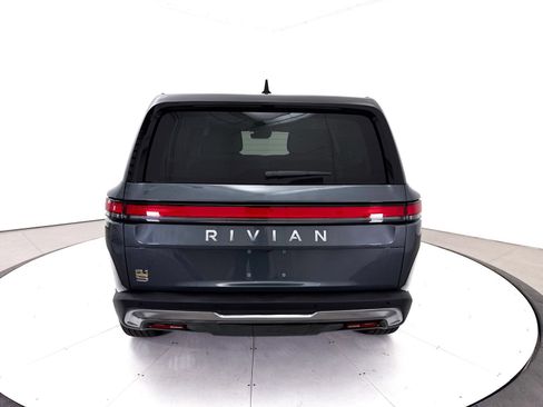 Used 2023 Rivian R1S Adventure AWD/4WD image 38