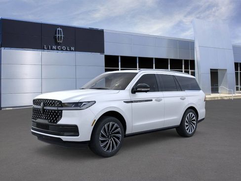 New 2025 Lincoln Navigator Black Label image 1