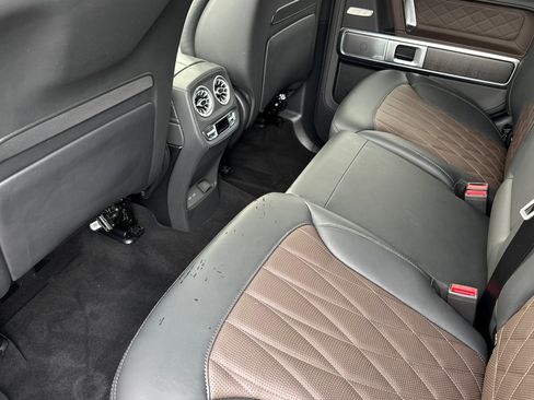 Used 2024 Mercedes-Benz G 550 image 29