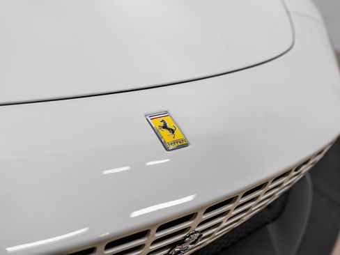 Certified 2022 Ferrari Roma image 51