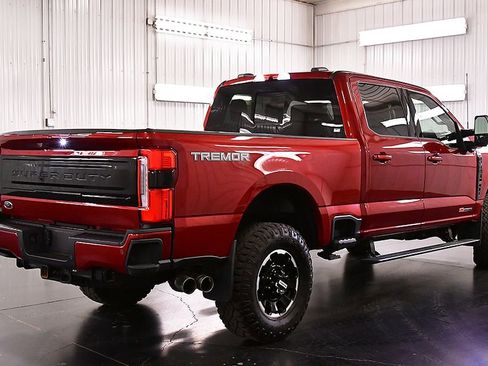Used 2025 Ford F350 Platinum w/ Tremor Off-Road Package AWD/4WD image 7