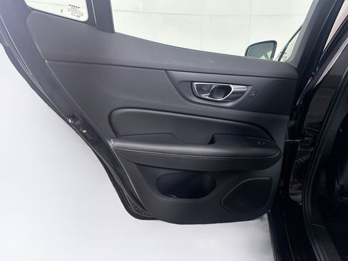 Used 2024 Volvo S60 B5 Core image 27