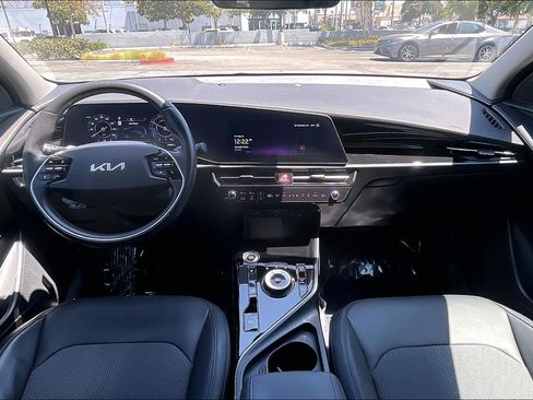 Used 2023 Kia Niro Wind FWD image 15