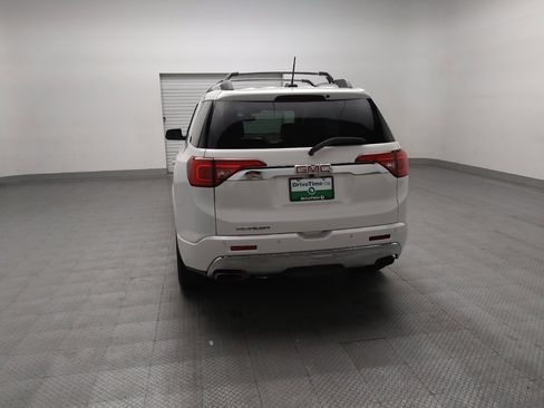 Used 2018 GMC Acadia Denali w/ Technology Package FWD image 6