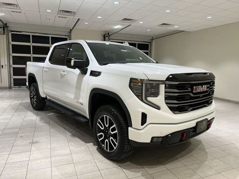 New 2026 GMC Sierra 1500 AT4 w/ AT4 Premium Package AWD/4WD image 7