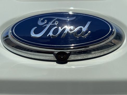 Used 2024 Ford Maverick Lariat image 26