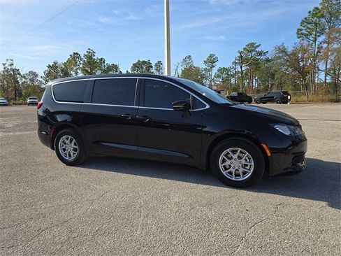 New 2026 Chrysler Voyager LX image 2
