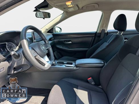 Used 2023 Nissan Sentra SV FWD image 14