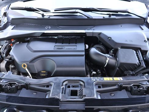 Certified 2025 Land Rover Discovery Sport S AWD/4WD image 33