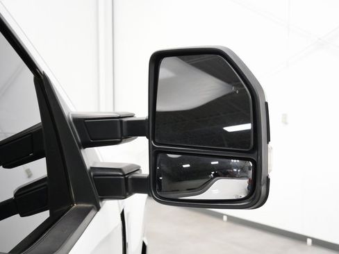 Used 2021 Ford F250 Lariat w/ Lariat Value Package image 40