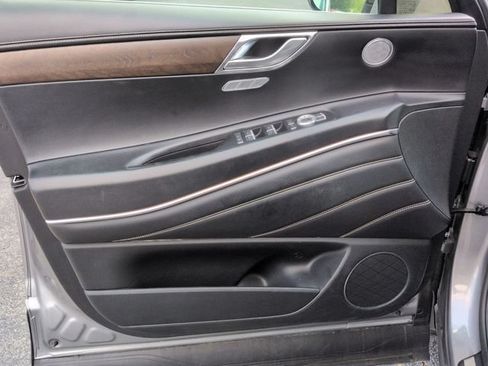 Used 2024 Genesis GV80 2.5T AWD/4WD image 12