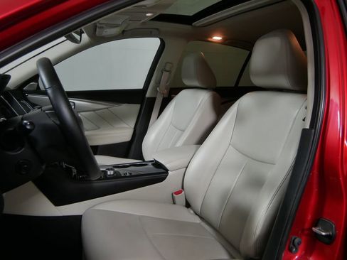 Used 2023 INFINITI Q50 Luxe AWD/4WD image 13