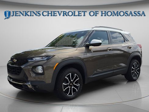 Used 2021 Chevrolet TrailBlazer ACTIV w/ Sun and Liftgate Package AWD/4WD image 11