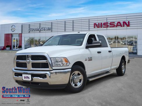 Used 2013 RAM 2500 Tradesman w/ Chrome Appearance Group RWD image 1