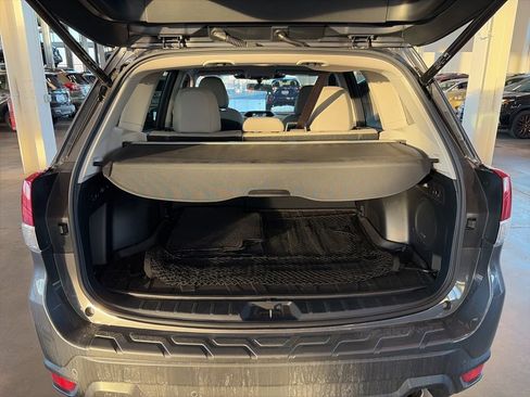 Used 2023 Subaru Forester Limited image 7