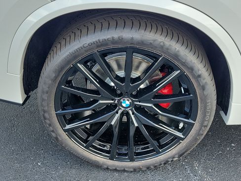 New 2026 BMW X5 xDrive40i w/ Executive Package AWD/4WD image 5