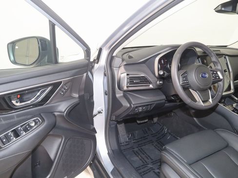 Used 2025 Subaru Outback Touring XT image 48