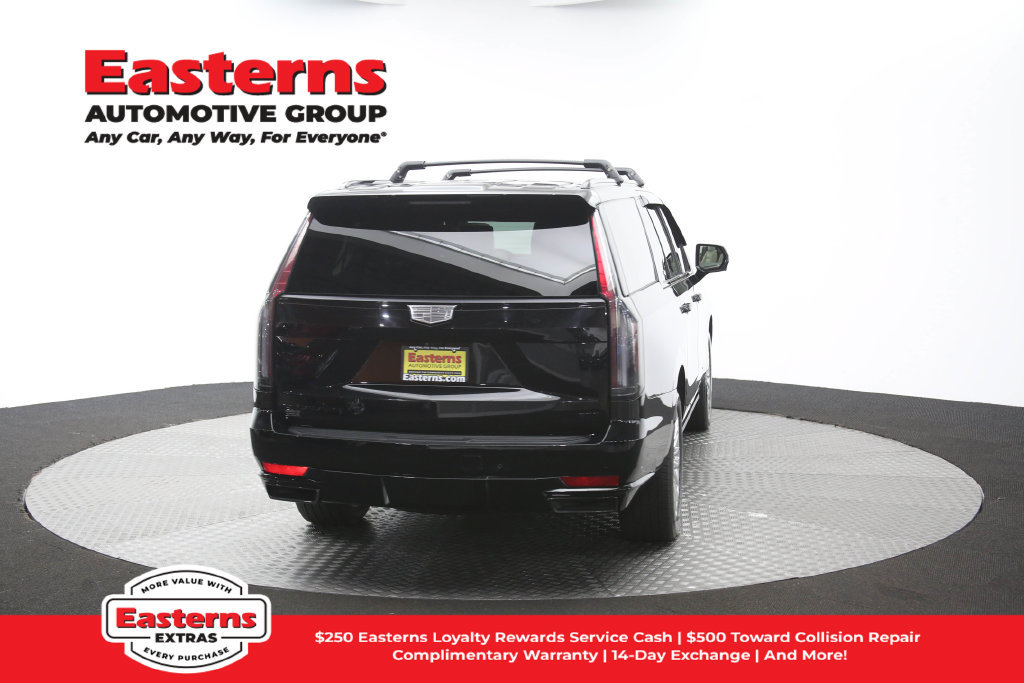 Used 2024 Cadillac Escalade ESV Sport Platinum w/ LPO, ONYX Package AWD/4WD image 47