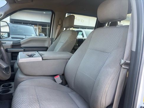 Used 2017 Ford F250 XLT image 18