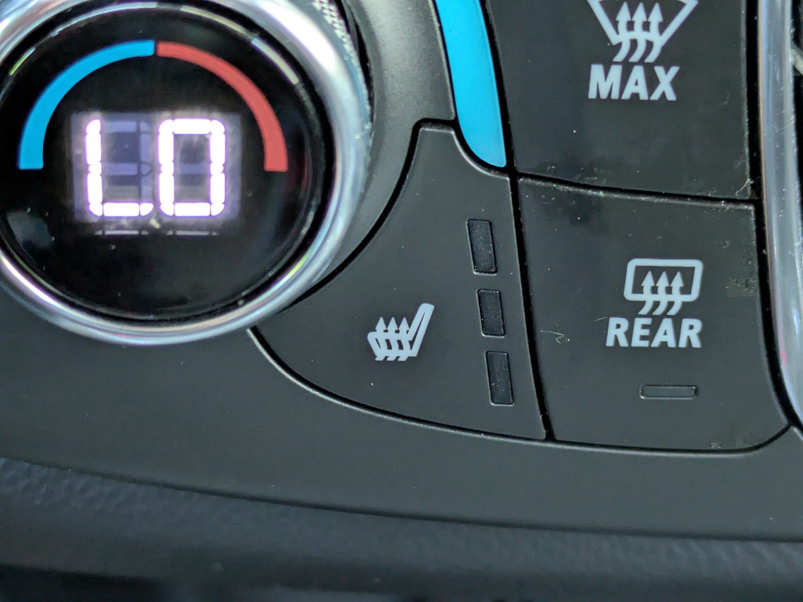Used 2022 Chevrolet Traverse LT w/ LPO, Floor Liner Package AWD/4WD image 25