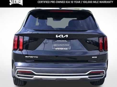 Certified 2023 Kia Sorento EX AWD/4WD image 9