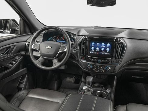 Used 2023 Chevrolet Traverse LT w/ LPO, Floor Liner Package image 29