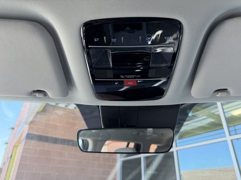Used 2025 Hyundai Santa Fe SEL FWD image 24