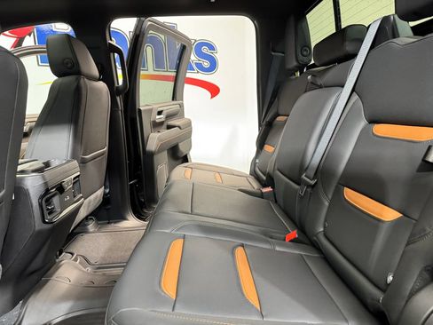 New 2026 GMC Sierra 2500 AT4 w/ AT4 Preferred Package AWD/4WD image 14