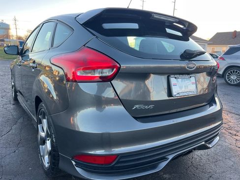 Used 2017 Ford Focus ST w/ Equipment Group 402A image 5
