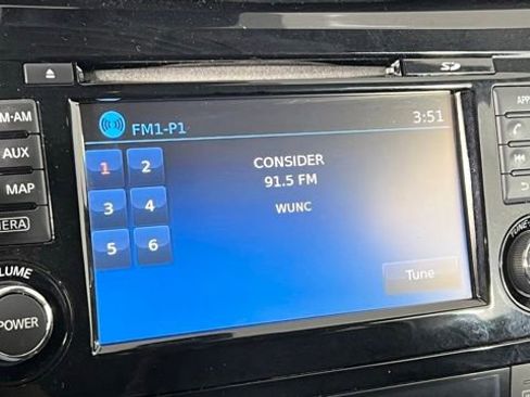 Used 2017 Nissan Rogue Sport SL w/ SL Premium Package image 29