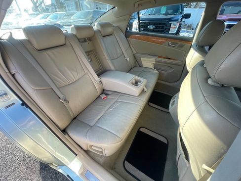 Used 2005 Toyota Avalon XLS image 29