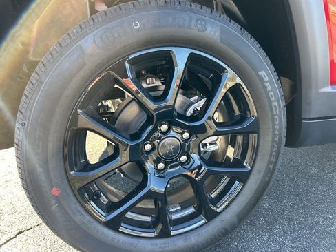 New 2026 Jeep Compass Latitude image 30