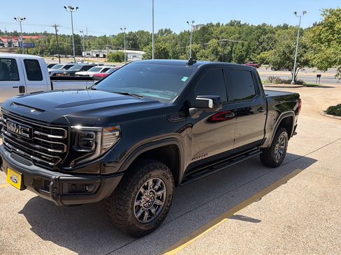 Used 2026 GMC Sierra 1500 AT4X AWD/4WD image 34