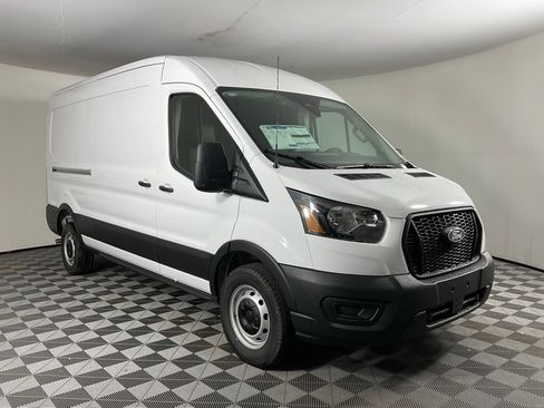 New 2026 Ford Transit 250 148 Medium Roof w/ Load Area Protection Package RWD image 1