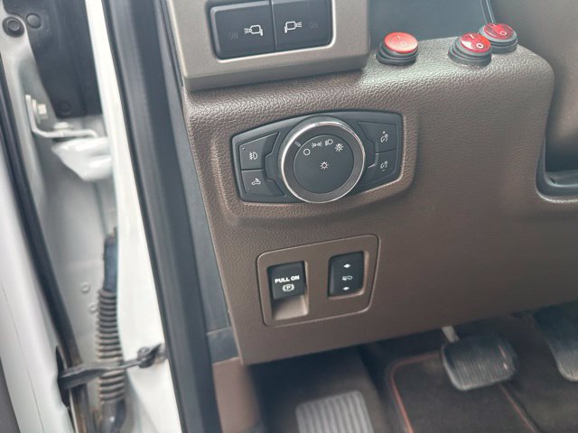 Used 2020 Ford F150 King Ranch w/ Equipment Group 601A Luxury AWD/4WD image 20