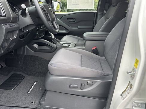 New 2026 Nissan Frontier SV w/ Tow Package image 10