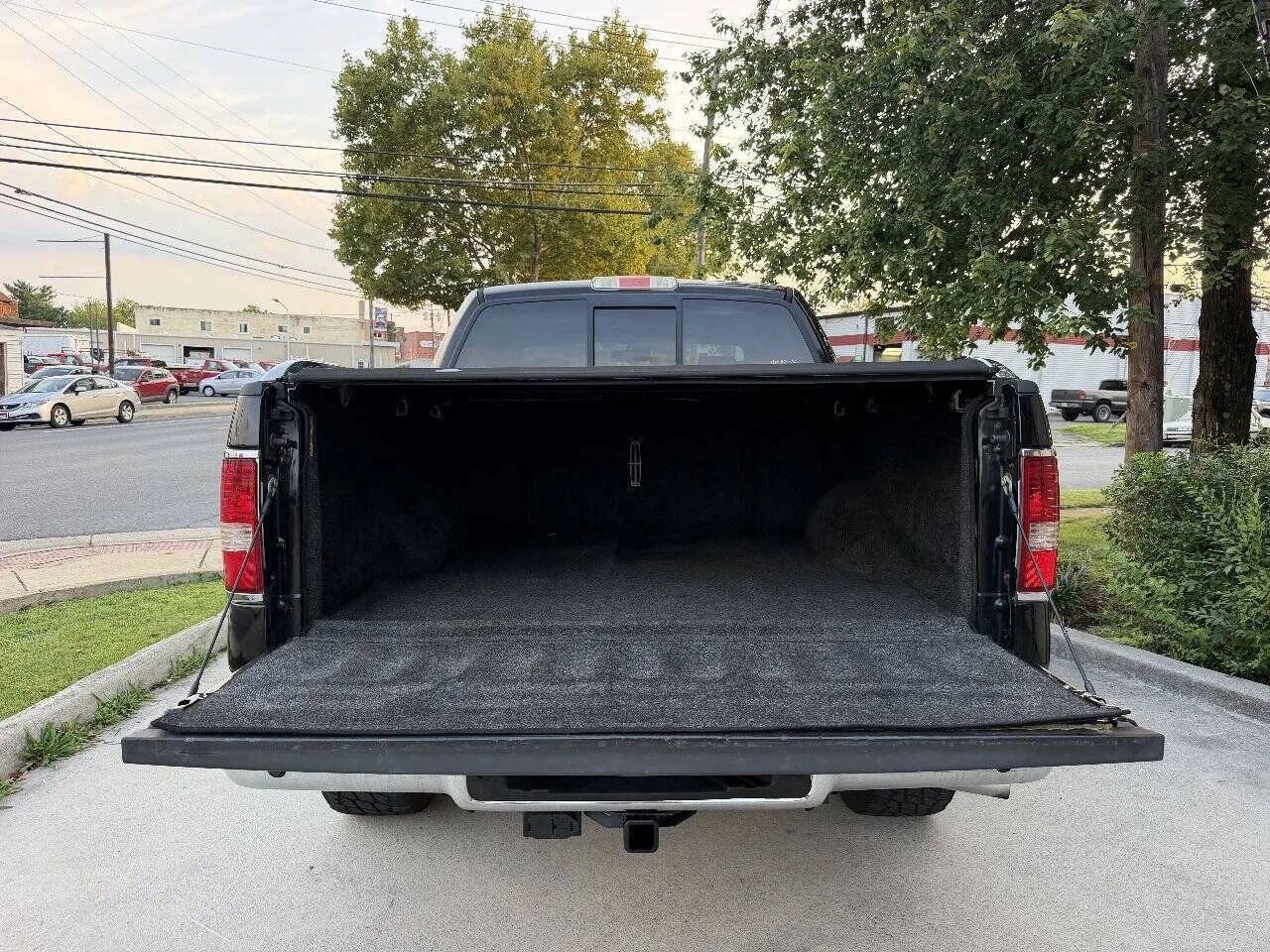Used 2008 Lincoln Mark LT 4x4 image 50