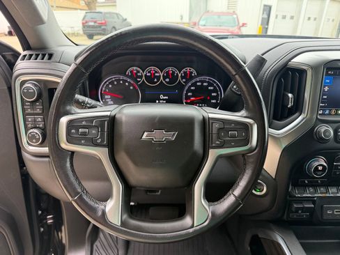 Used 2021 Chevrolet Silverado 1500 LT Trail Boss w/ Convenience Package II image 20