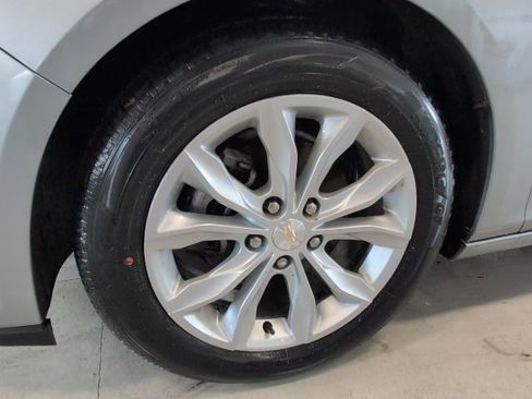 Used 2023 Chevrolet Malibu LT image 9