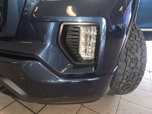 Used 2022 GMC Sierra 1500 Elevation w/ LPO, Elevation Black Package image 25