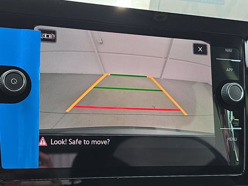 New 2026 Volkswagen Taos SEL image 22