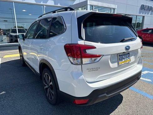 Used 2023 Subaru Forester Limited AWD/4WD image 3