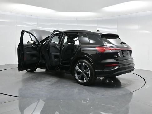 Used 2024 Audi Q4 e-tron Premium Plus w/ Premium Plus image 62