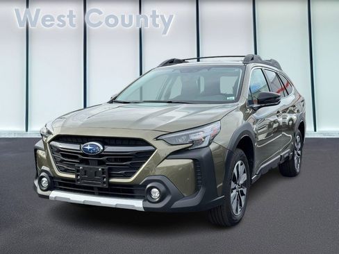 Used 2025 Subaru Outback Limited image 9