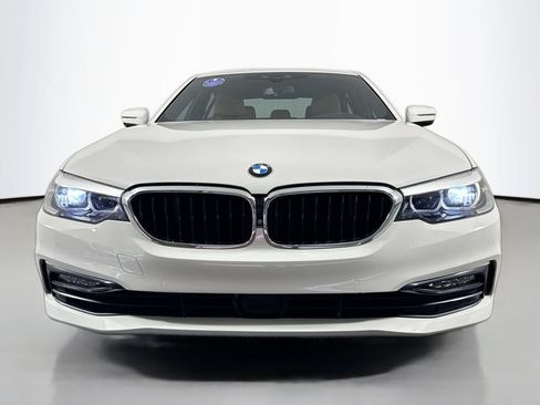 Used 2018 BMW 540i RWD image 2